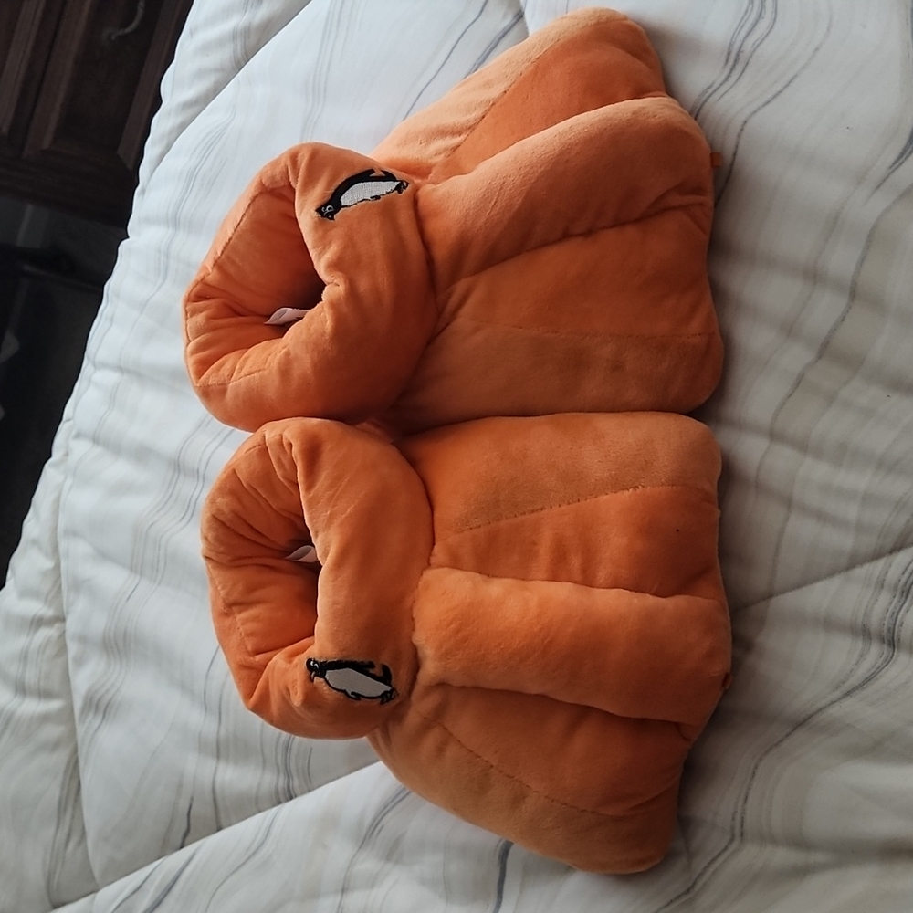 SeaWorld Penguin slippers